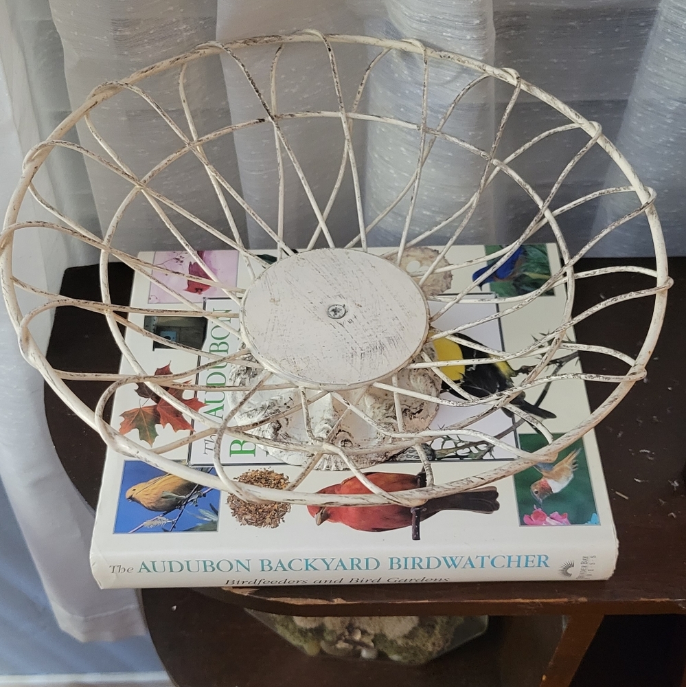 White wire farmhouse basket